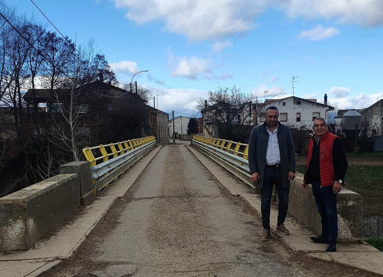 Diputación construirá un nuevo puente sobre el Tuerto en el municipio de Santa María de la Isla.