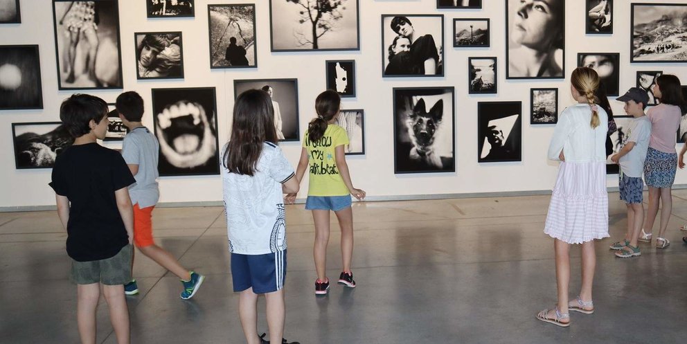 Exposición en León ‘Archivo sombra’ de Carlos Canal